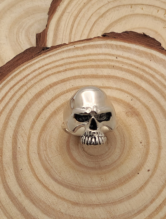 Skull ring